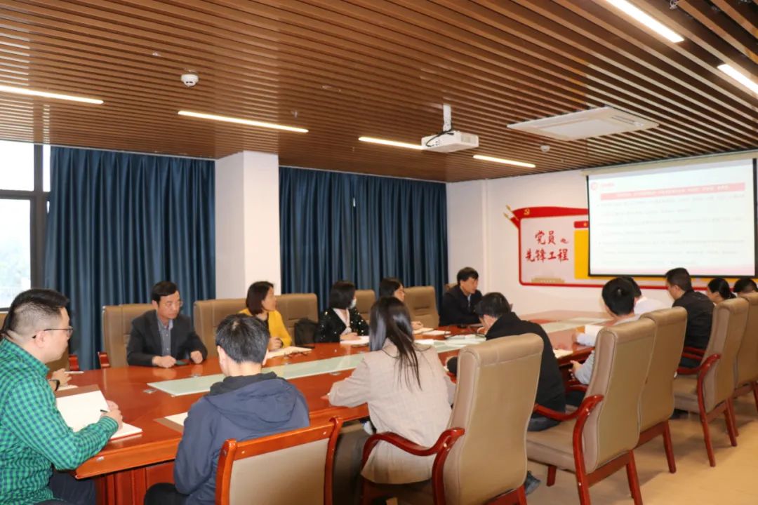 主題教育丨石化設(shè)計(jì)院各黨支部開展“學(xué)習(xí)貫徹習(xí)近平新時(shí)代中國(guó)特色社會(huì)主義思想主題教育”黨日活動(dòng)(圖2)