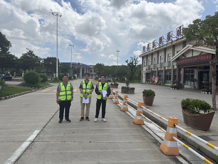 福建高速中化石油有限公司福州市長樂服務(wù)區(qū)左區(qū)加油站經(jīng)營危險(xiǎn)化學(xué)品 安全現(xiàn)狀評(píng)價(jià)網(wǎng)上公開